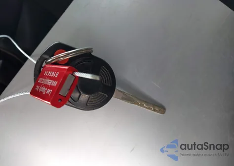 2012 Ford Focus Se z USA, uszkodzony, nr VIN 1FAHP3F26CL106812